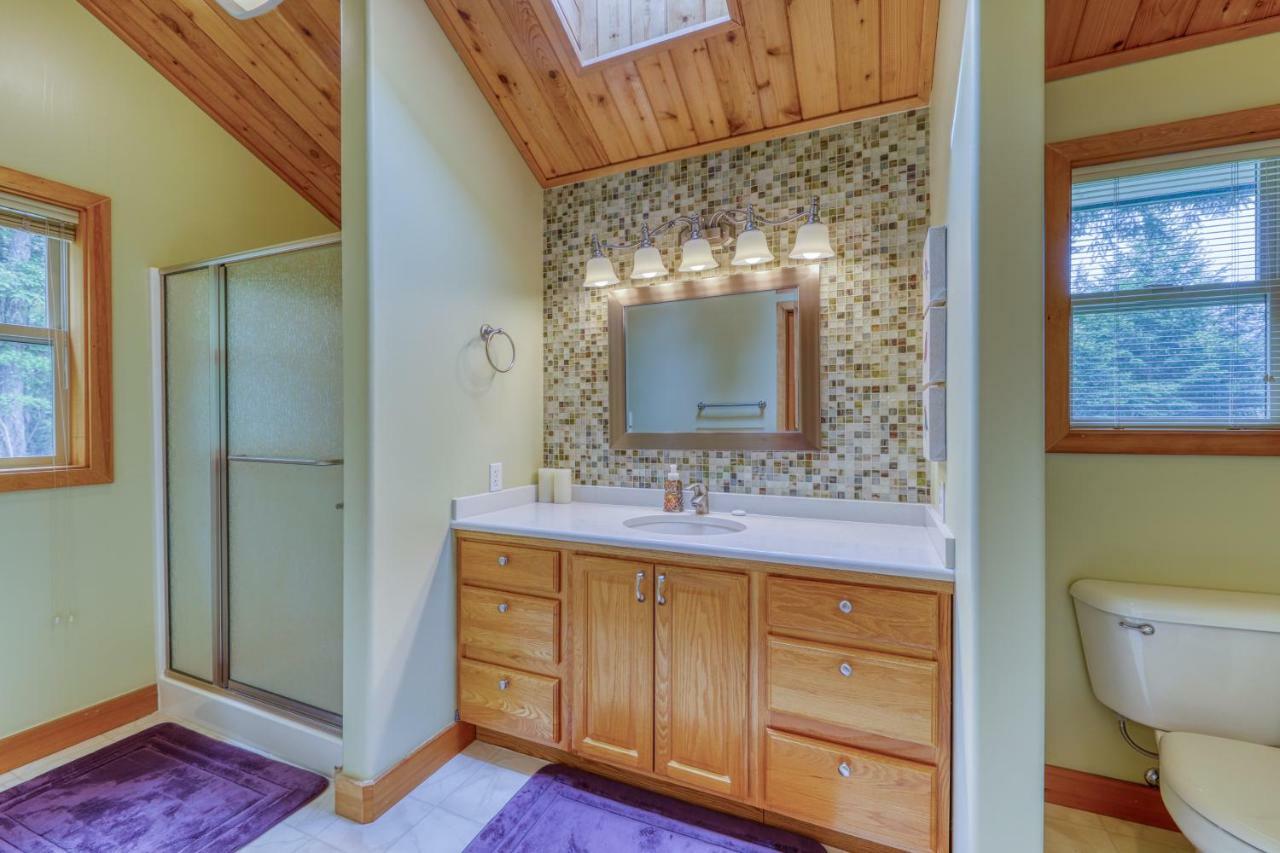 2 Bed 2 Bath Vacation Home In Orcas Island Rosario Экстерьер фото